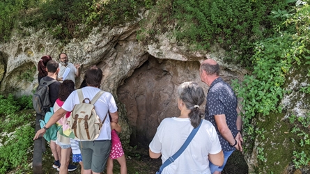 Les Coves de Serinyà superen les 2.000 visites durant l’estiu